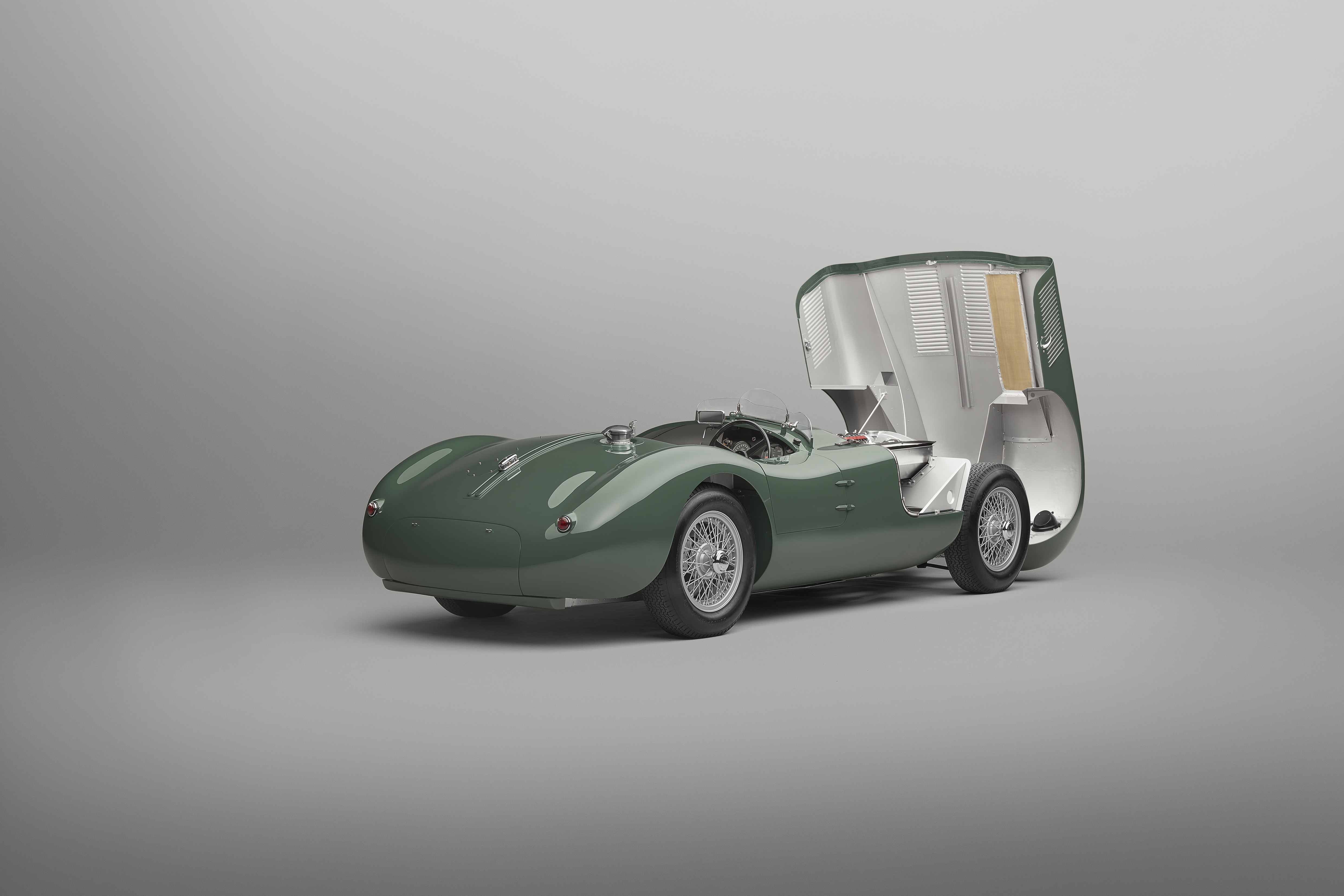 Jaguar XK-120 C-type specs, 0-60, quarter mile, lap times