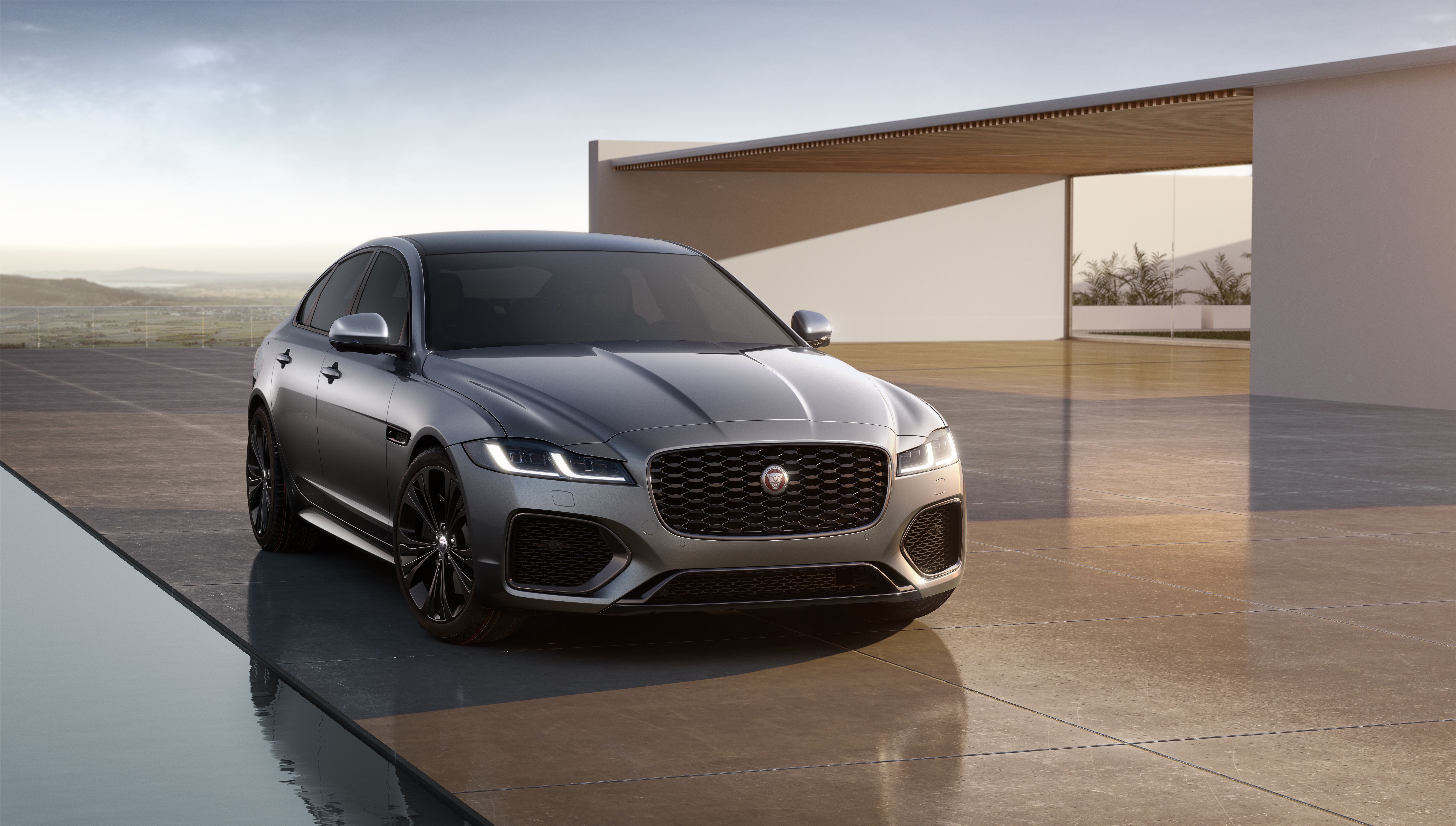 JAGUAR XE AND XF NOW WITH 300 SPORT MODELS AND AMAZON ALEXA