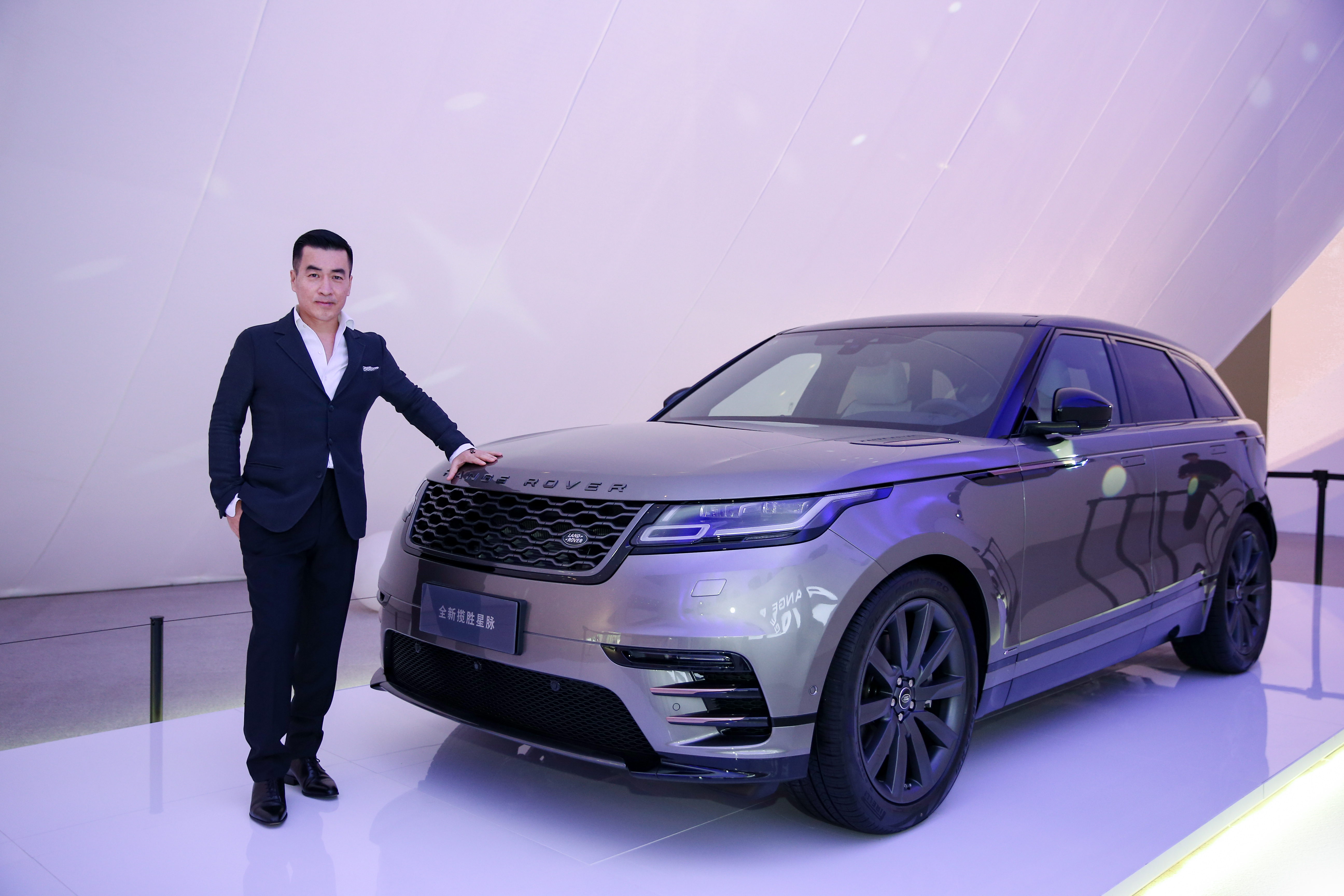 1国际著名雕塑家蔡志松先生.jpg?