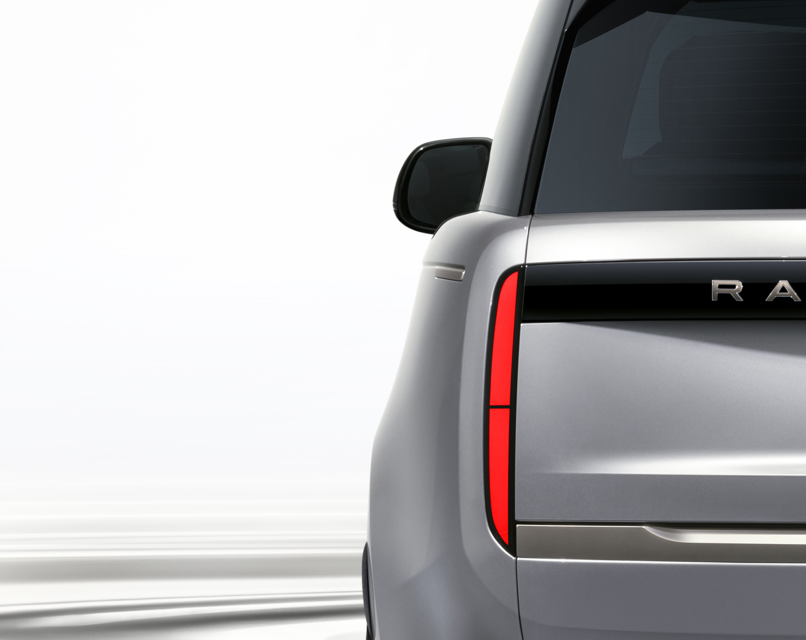 RANGE ROVER SV ULTRA