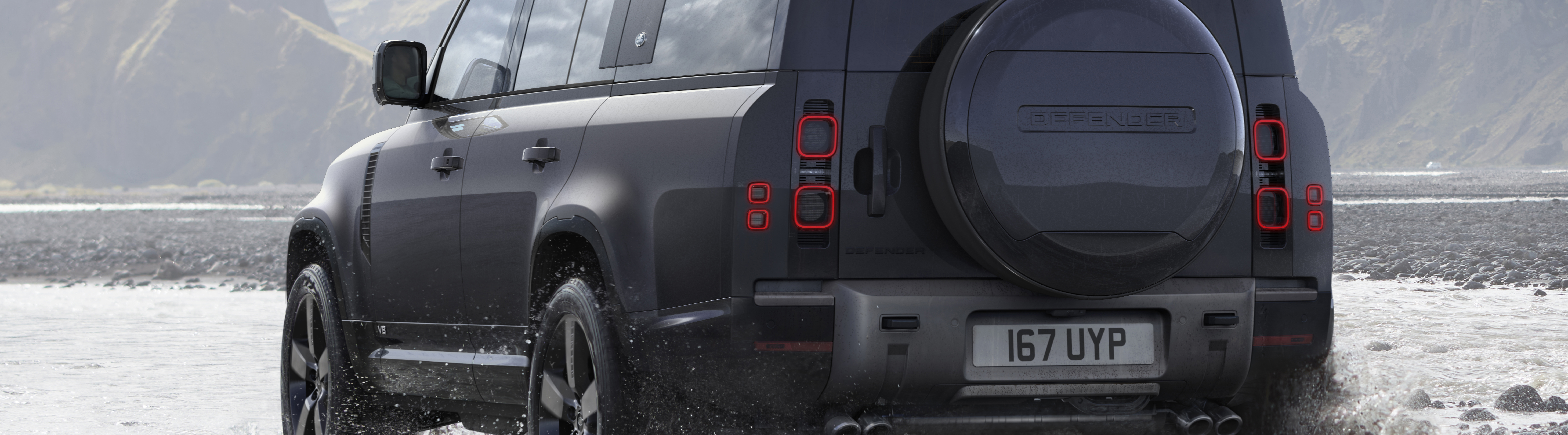 JLR Defender 130 V8