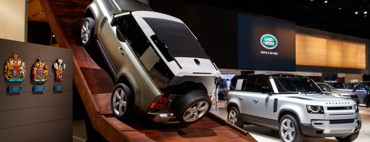 NEW DEFENDER MAKES GLOBAL DEBUT AT FRANKFURT MOTOR SHOW