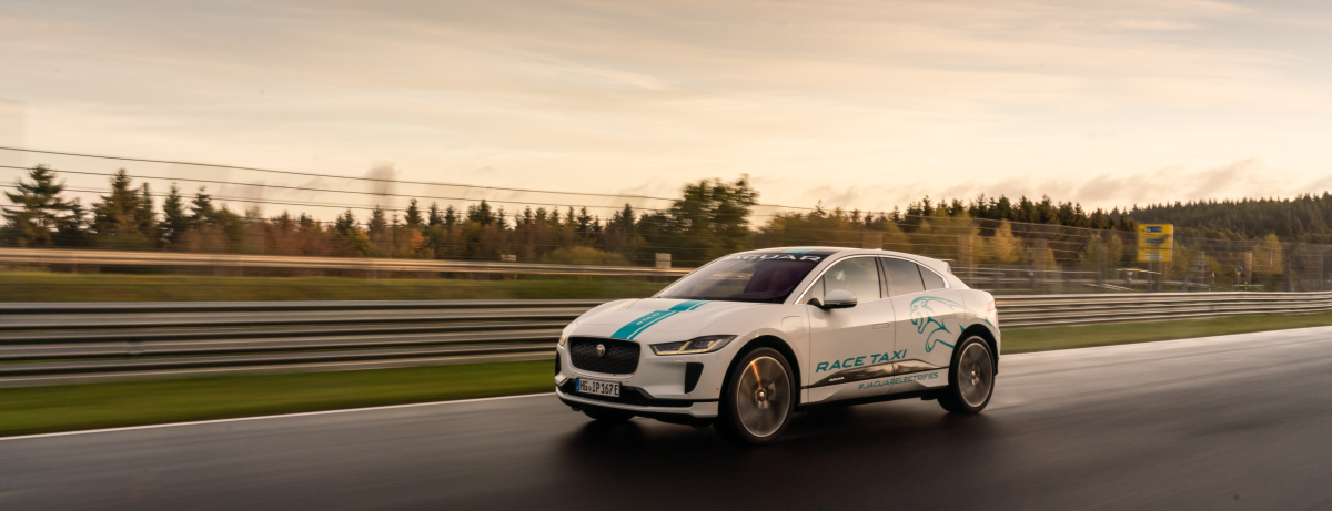  JAGUAR I-PACE IS THE FIRST ALL-ELECTRIC NÜRBURGRING RACE eTAXI 