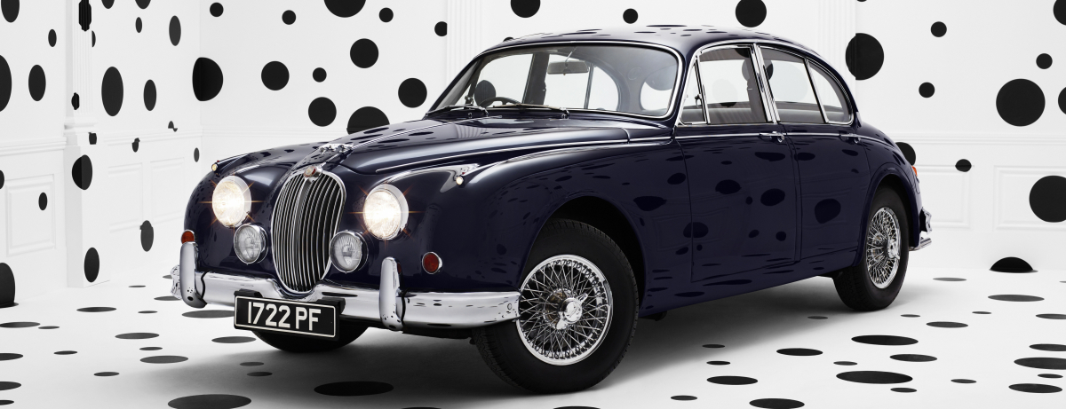   Jaguar celebrates 60th Anniversary of legendary Mk2 sports saloon with unique Rankin photograph
