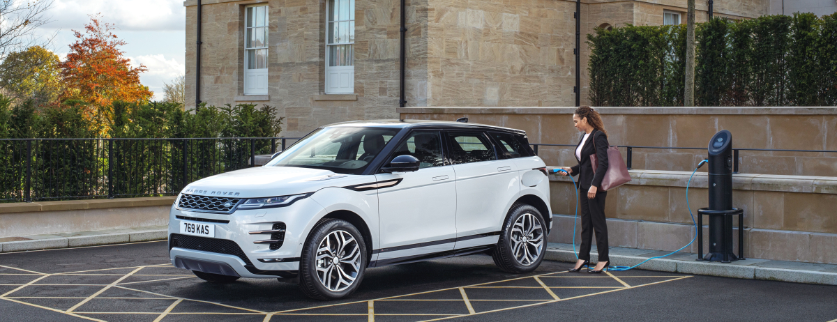  Elektrisierende Bestseller: Range Rover Evoque und Land Rover Discovery Sport jetzt auch als Plug-in Hybride
