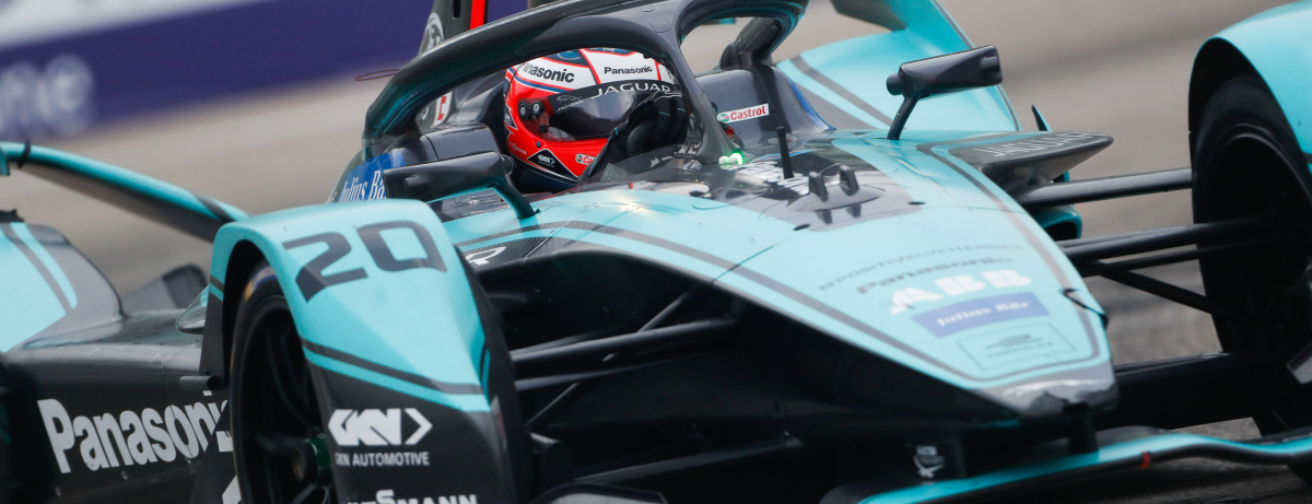  PANASONIC JAGUAR RACING FOCUS ON THE FUTURE AFTER CHALLENGING SEASON SIX FINALE 