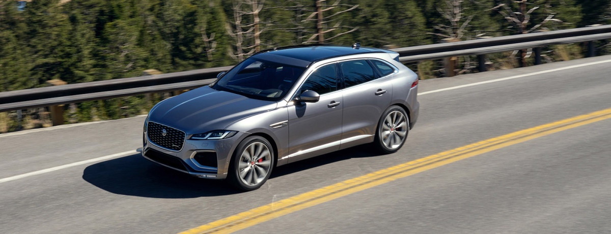  F-PACE Thumb