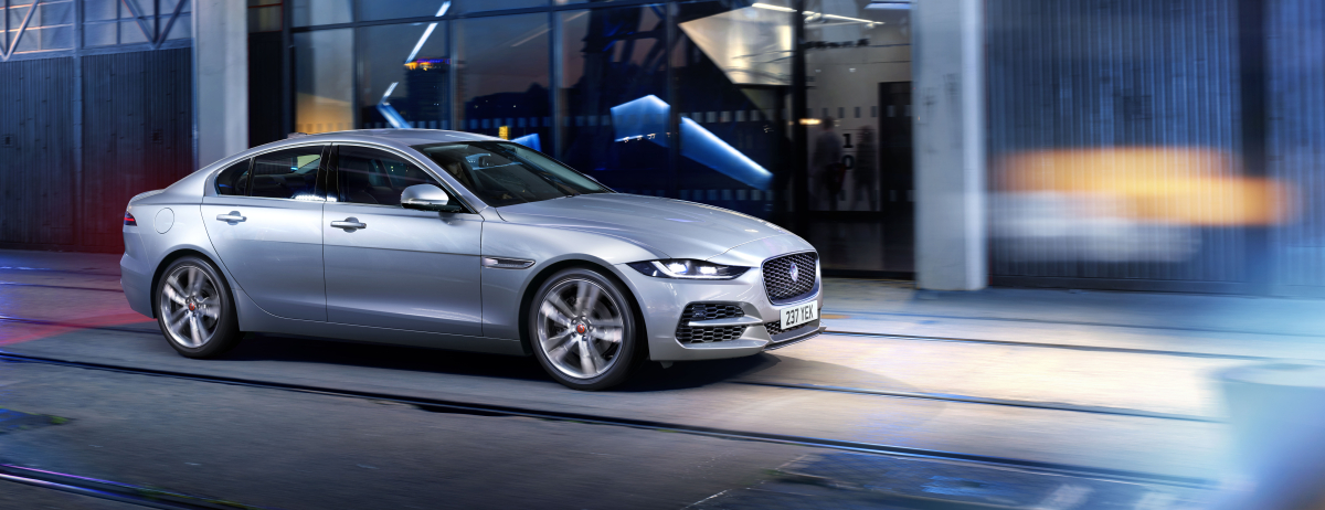  XE 21MY EXTERIOR IMAGE