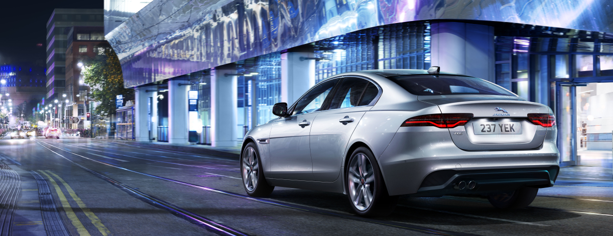  XE 21MY EXTERIOR IMAGE