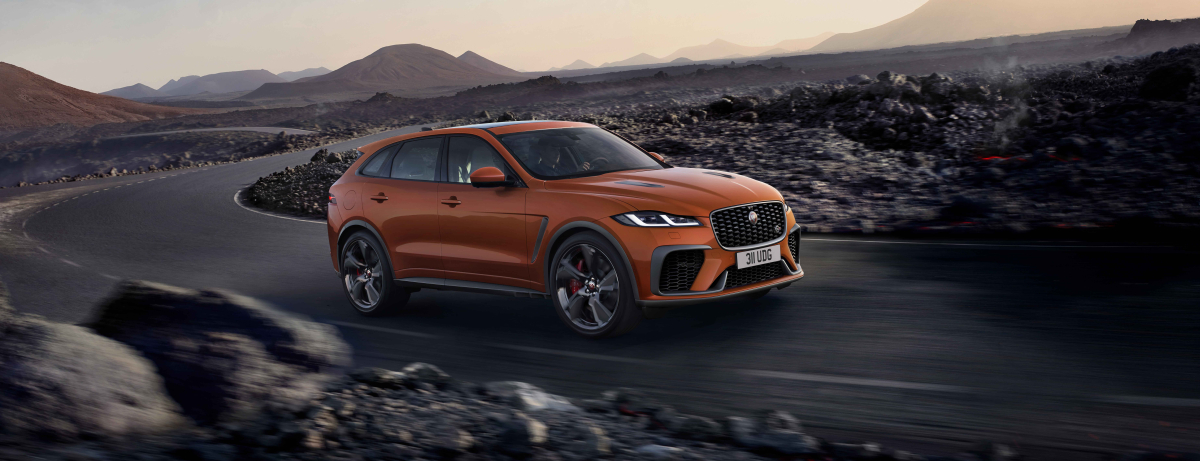   NEW JAGUAR F-PACE SVR