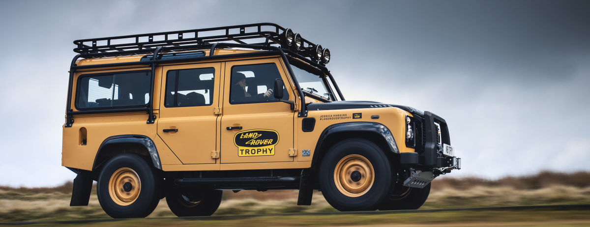  LAND ROVER CLASSIC DEFENDER WORKS V8 TROPHY