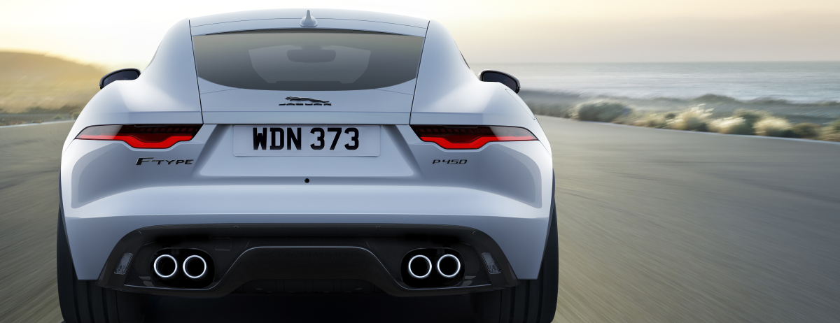  JAGUAR F-TYPE P450 R-DYNAMIC COUPE