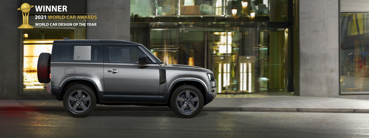  NLAND ROVER DEFENDER CROWNED 2021 WORLD CAR DESIGN OF THE YEAR ew Defender