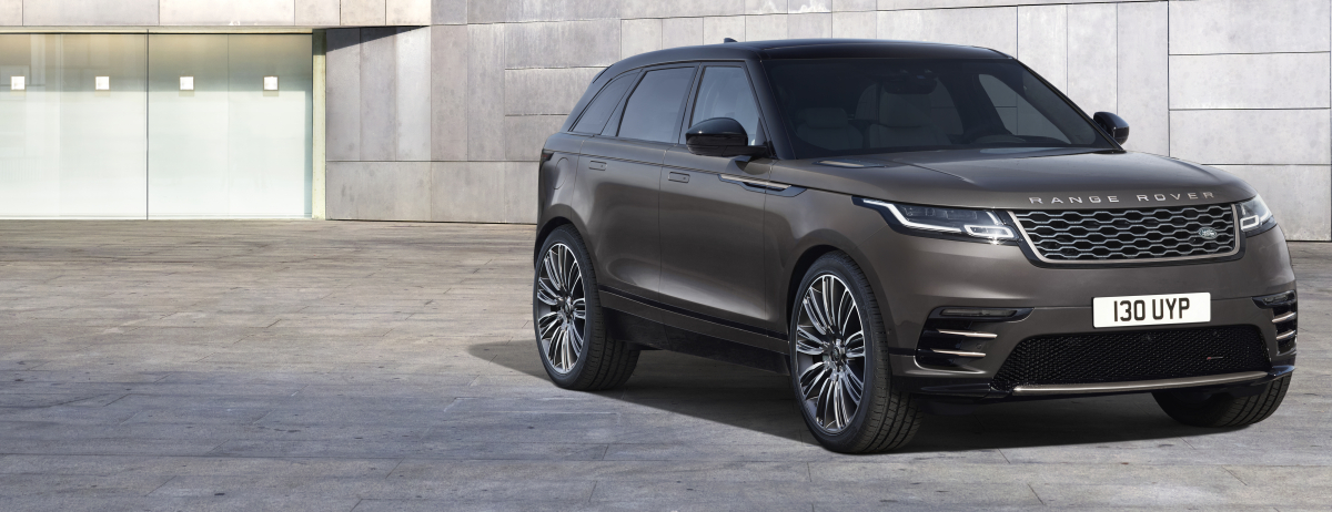 RANGE ROVER VELAR AURIC EDITION 