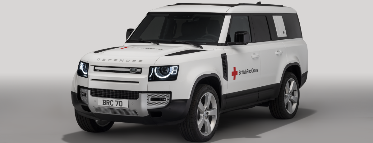 LAND ROVER RED CROSS DEFENDER 130