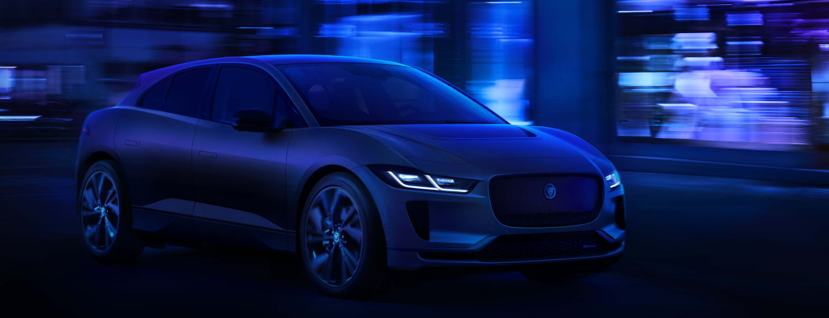 Jaguar I-PACE EV400 AWD (Stromverbrauch kWh/100 km kombiniert: 25,2; CO2-Emission: 0 g/km)