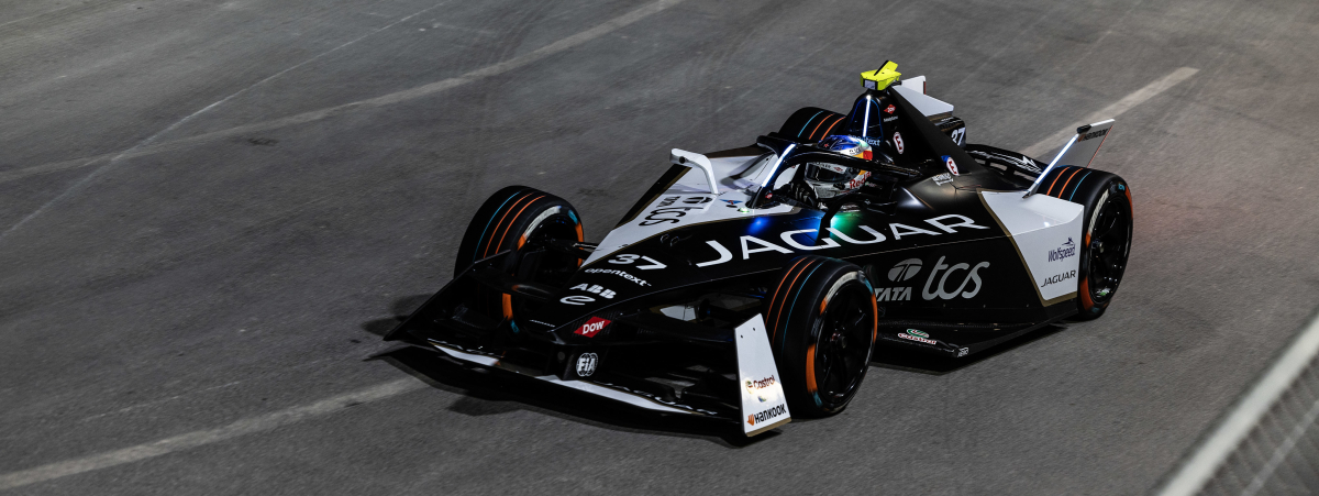 JAGUAR TCS RACING HEAD TO THE FORMULA E SEASON FINALE IN LONDON LEADING BOTH THE TEAMS’ AND DRIVERS’ WORLD CHAMPIONSHIPS 
