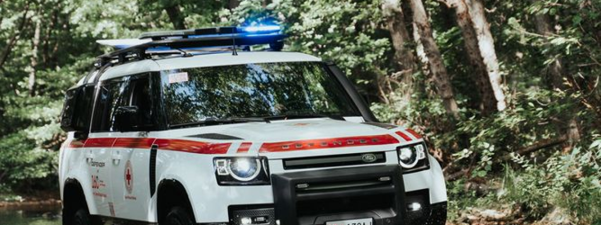 DEFENDER MARKS 70 YEARS OF ITS LANDMARK HUMANITARIAN CHARITY PARTNERSHIP WITH BRITISH RED CROSS