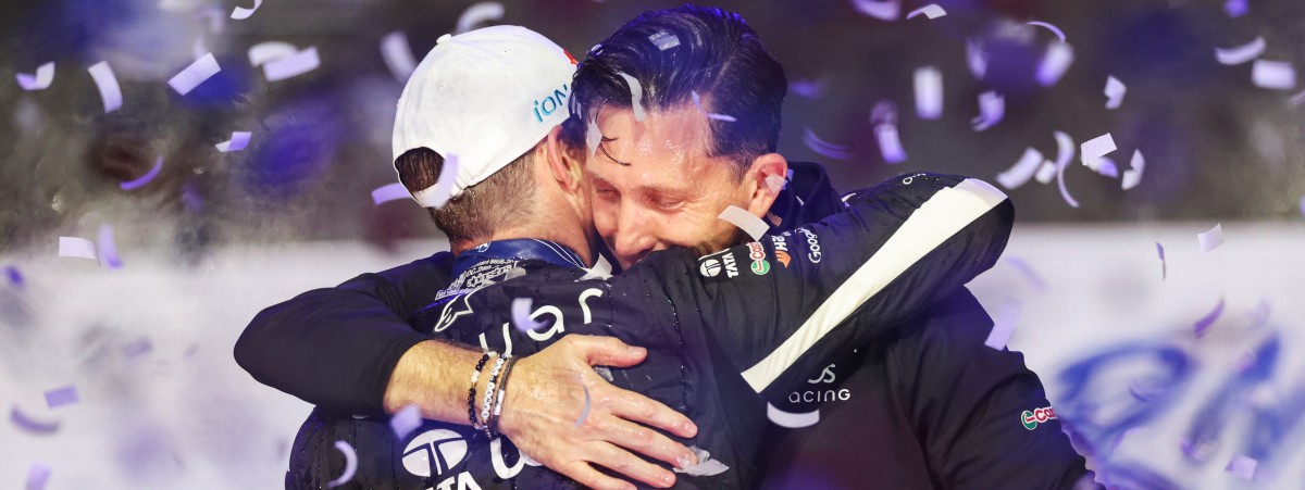 JAMES BARCLAY AND NICK CASSIDY, 2025 LONDON E-PRIX, JAGUAR TCS RACING