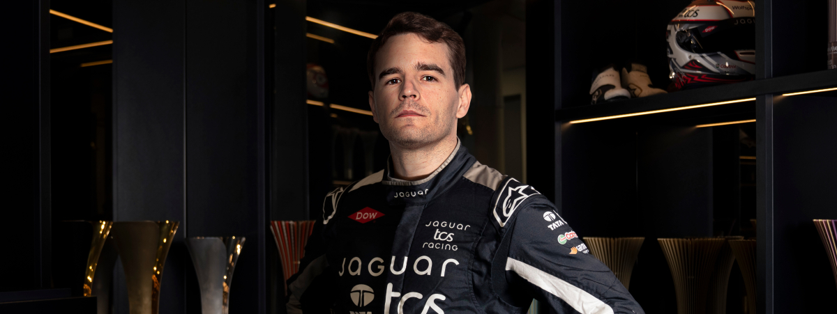 Tom Dillmann, Jaguar TCS Racing S12
