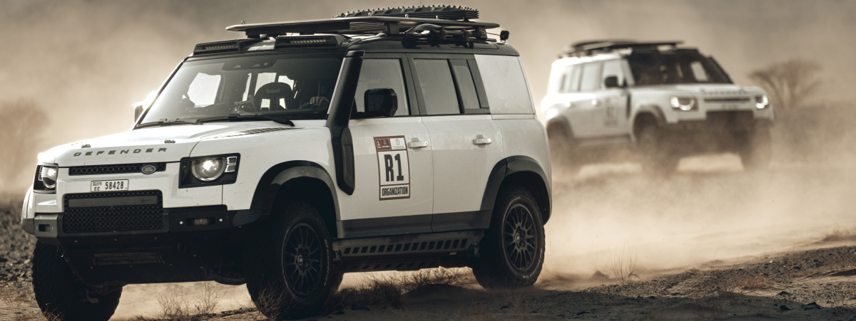 Defender Dakar Recce Cars