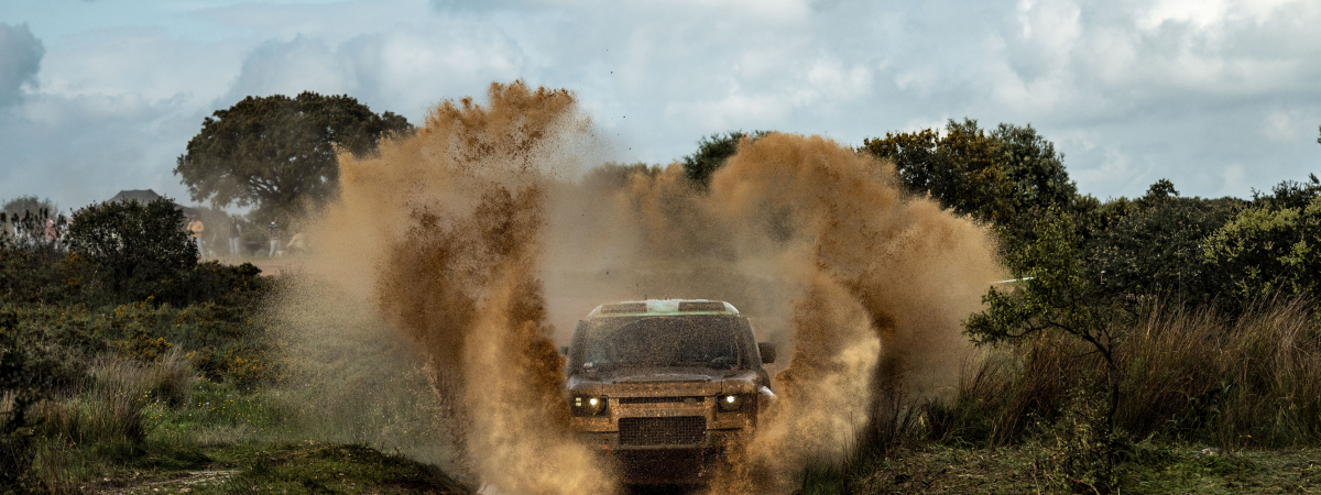 DEFENDER RALLY COMPLETE THE BP ULTIMATE RALLY-RAID PORTUGAL AT TOP OF THE CLASS