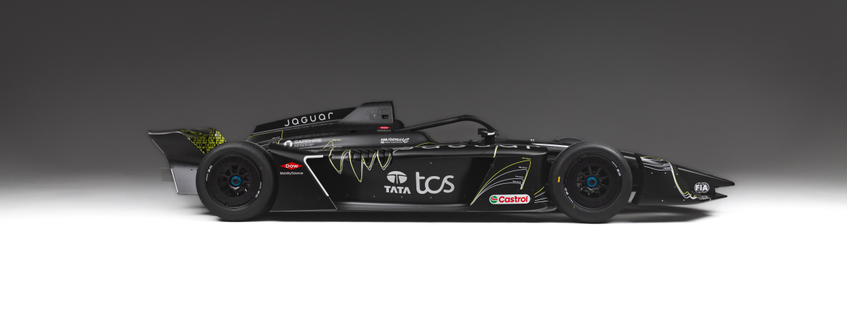 JAGUAR TCS RACING REVEALS JAGUAR GEN4 proto_TYPE IN UNIQUE LIVERY AHEAD OF PUBLIC DYNAMIC TEST DEBUT