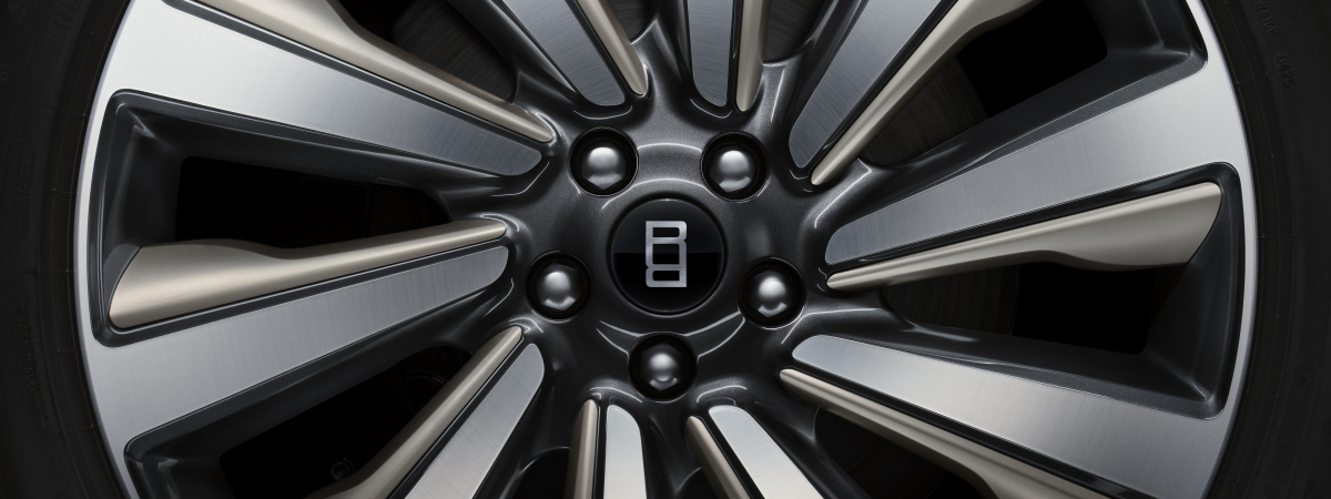 Motif on wheel centrecap