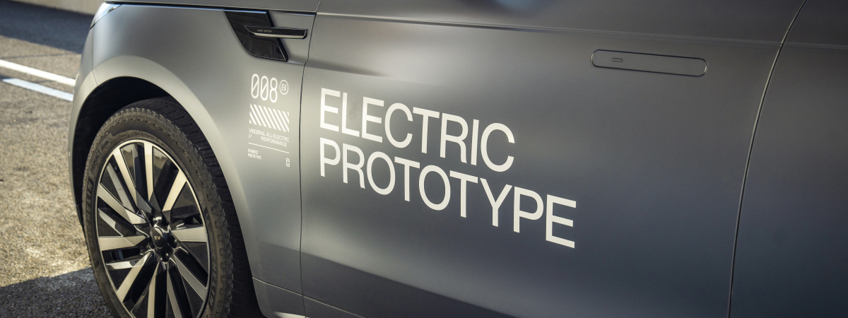 INTRODUCING RANGE ROVER SPORT ELECTRIC