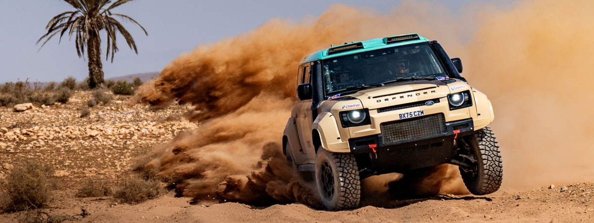 In second place of the Championship, Peterhansel and Metge completed the season with 220 points respectively.