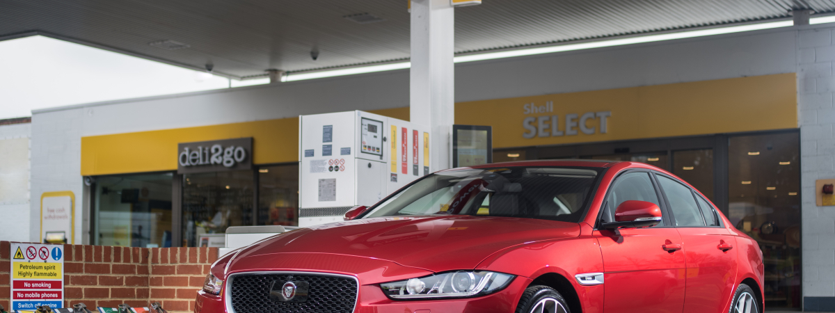 JAGUAR AND SHELL LAUNCH WORLD’S FIRST IN-CAR PAYMENT SYSTEM - JUST FILL UP AND GO AS YOUR CAR PAYS FOR YOU