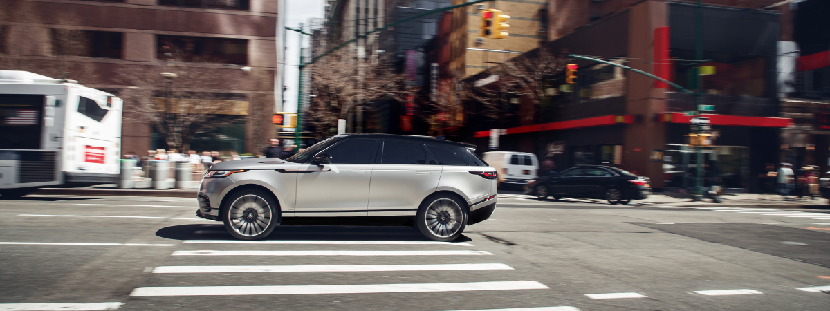 ELLIE GOULDING DRIVES NEW RANGE ROVER VELAR IN NEW YORK