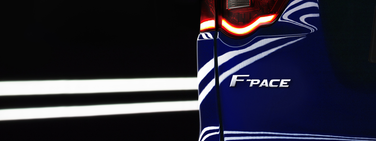 Jaguar F-PACE: un nouveau crossover performant renforcera la gamme en 2016
