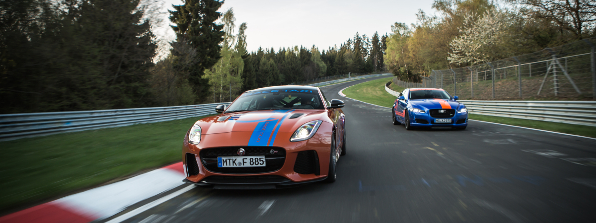 Jaguar Race Taxi - F-TYPE SVR & XJR575