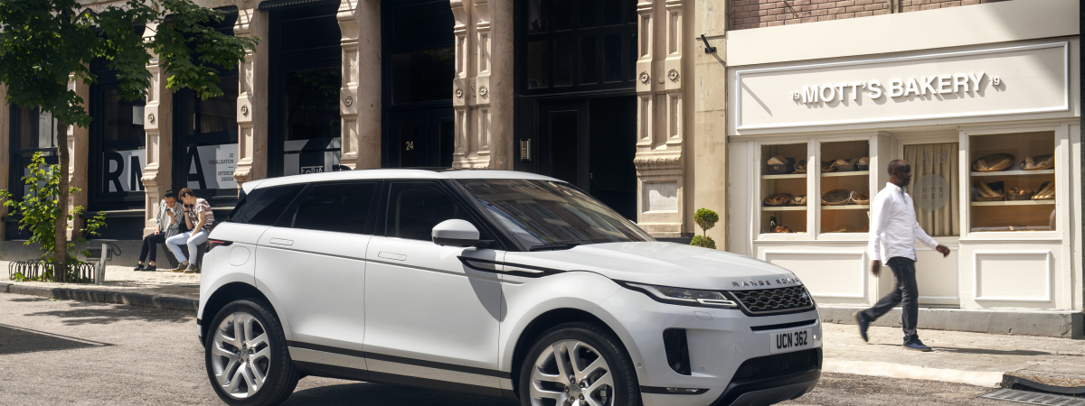 Location – Static Image of the New Range Rover Evoque