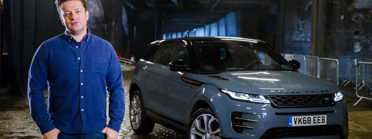 JAMIE OLIVER SPICES UP LONDON’S BRICK LANE IN THE NEW RANGE ROVER EVOQUE