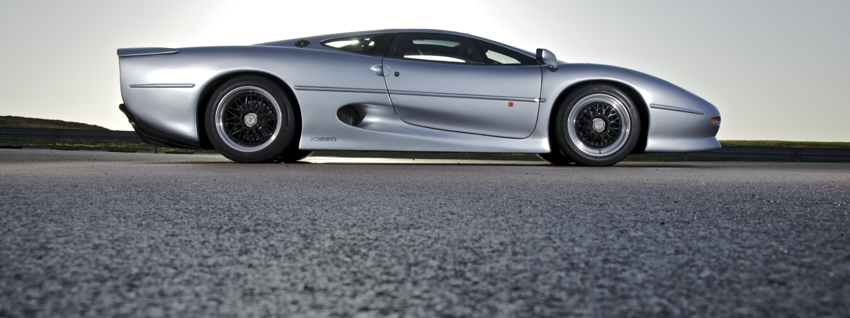 ジャガー　XJ220 Jaguar XJ220 - Wikipedia