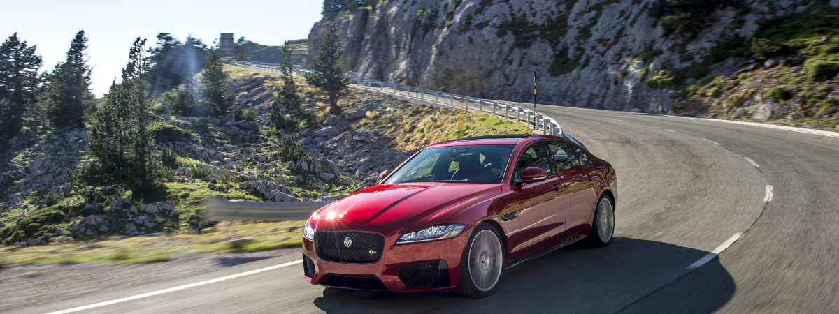 Jaguar XF Named Company Car of the Year