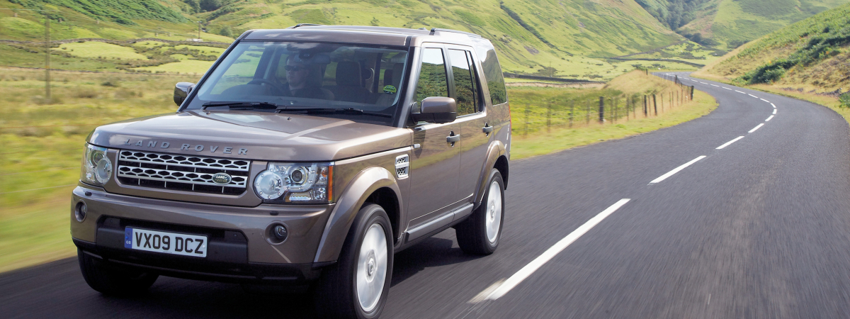Discovery 4 10MY Driving