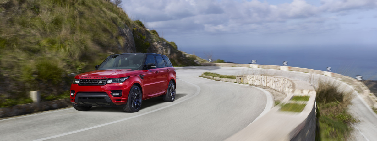 LAND ROVER DEBUTS 2016 RANGE ROVER SPORT WITH NEW 380PS HST VERSION