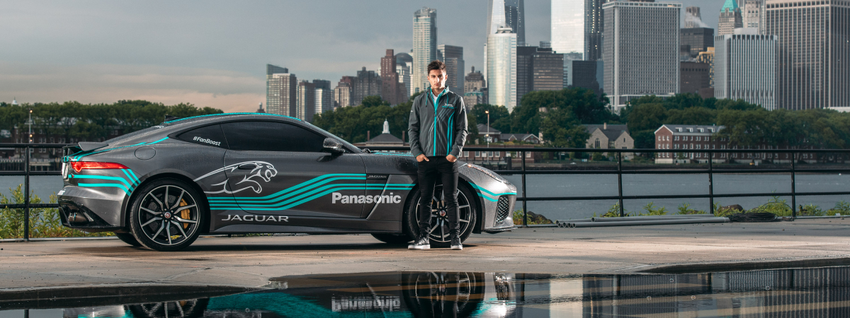 Mitch Evans and the Jaguar F-TYPE in front of the New York skyline