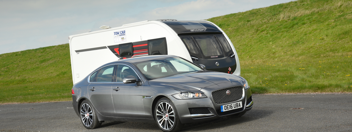 aguar and Land Rover Tow Car Awards Success: New Land Rover Discovery crowned Tow Car of the Year