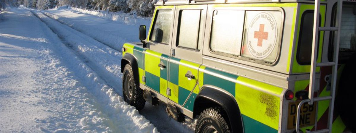 Land Rover Fund 30 Defibrillators For Red Cross
