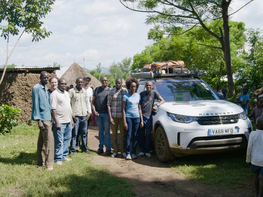  Land Rover Discovery powers mobile malaria research