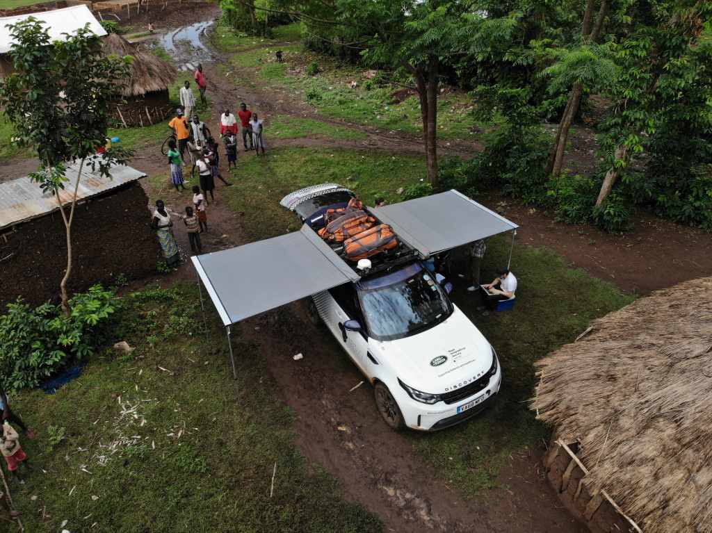  Land Rover Discovery powers mobile malaria research