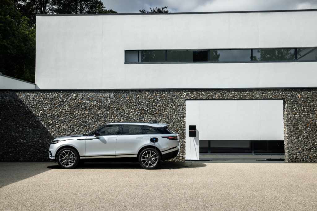 PHEV RANGE ROVER VELAR