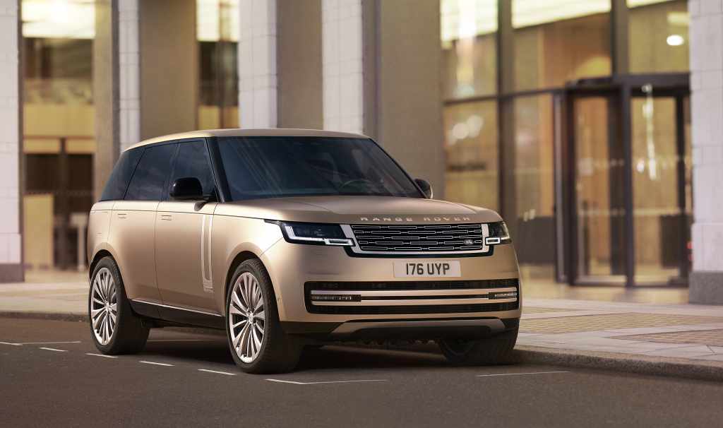 THE NEW RANGE ROVER