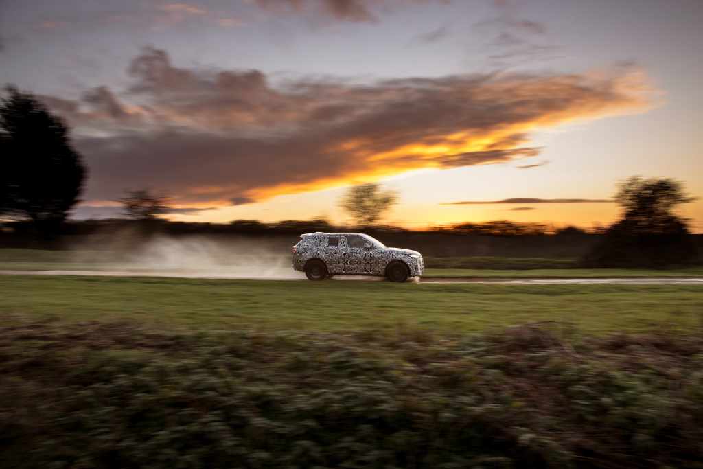 RRS_23MY_07_Gaydon_OffRoad_048_100522