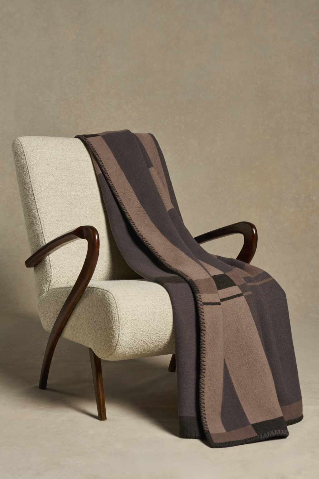 RR_Collection_LN_Blanket_190225_03 (1)