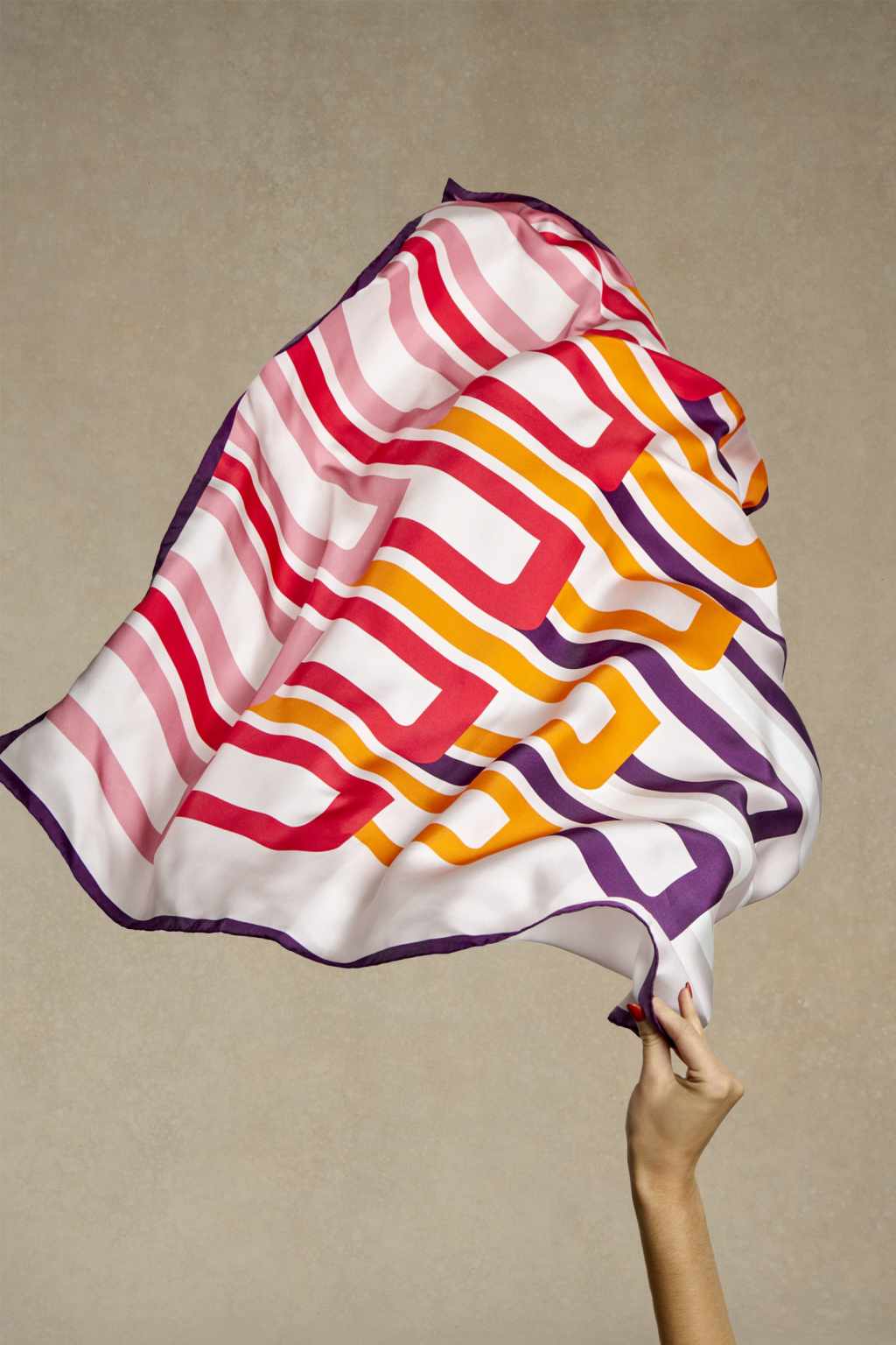 RR_Collection_AT_Scarf_190225_01